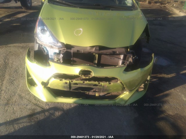 Photo 5 VIN: JTDKDTB33F1112137 - TOYOTA PRIUS C 