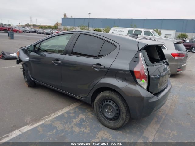 Photo 2 VIN: JTDKDTB33F1112560 - TOYOTA PRIUS C 