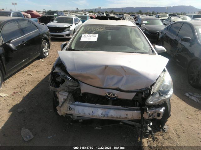 Photo 5 VIN: JTDKDTB33F1114079 - TOYOTA PRIUS C 