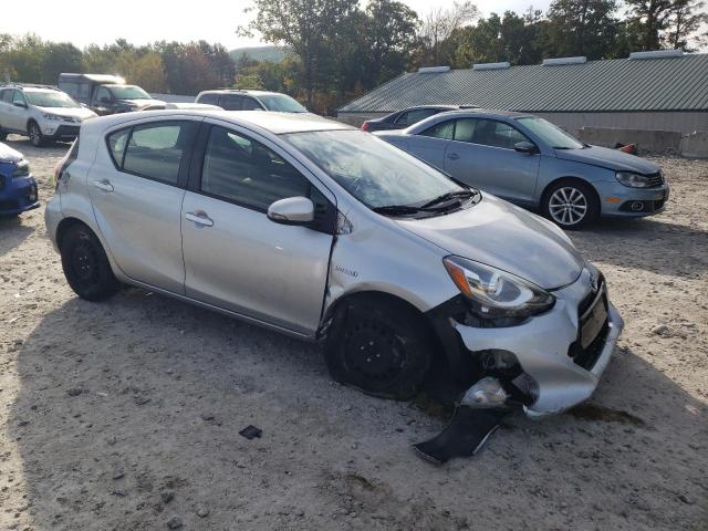 Photo 3 VIN: JTDKDTB33F1579266 - TOYOTA PRIUS C 