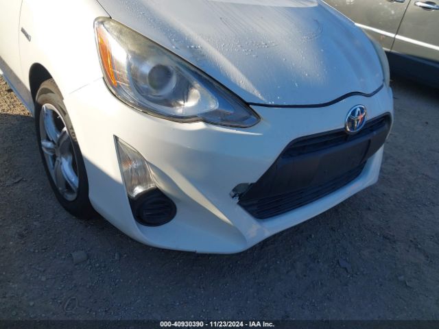 Photo 5 VIN: JTDKDTB33F1585102 - TOYOTA PRIUS C 