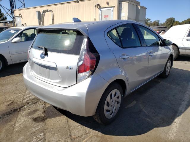 Photo 3 VIN: JTDKDTB33G1119834 - TOYOTA PRIUS C 