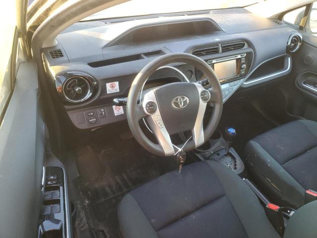 Photo 7 VIN: JTDKDTB33G1120255 - TOYOTA PRIUS C 