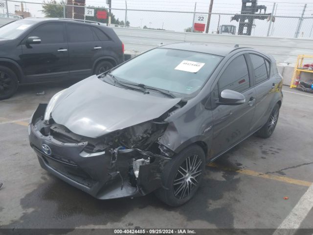 Photo 1 VIN: JTDKDTB33G1128842 - TOYOTA PRIUS C 