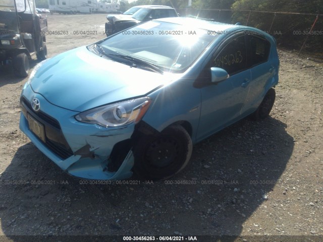 Photo 1 VIN: JTDKDTB33G1137153 - TOYOTA PRIUS C 