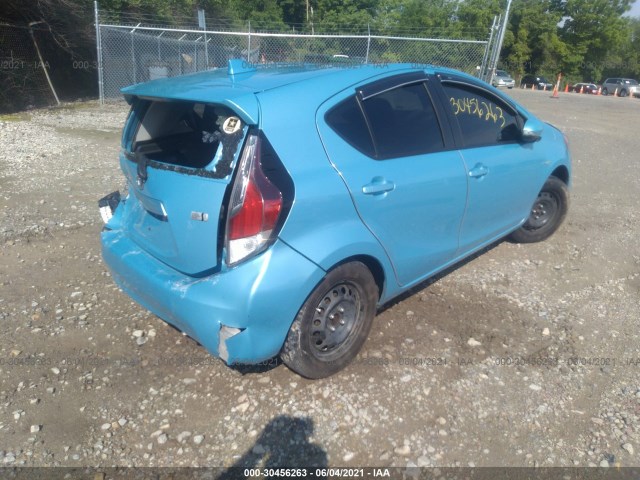 Photo 3 VIN: JTDKDTB33G1137153 - TOYOTA PRIUS C 