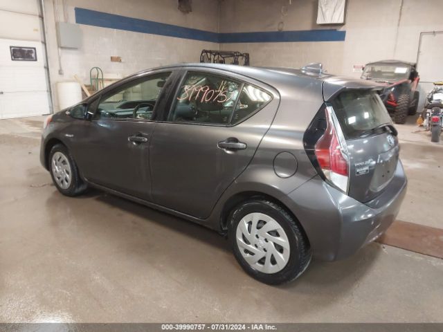 Photo 2 VIN: JTDKDTB33G1590169 - TOYOTA PRIUS C 