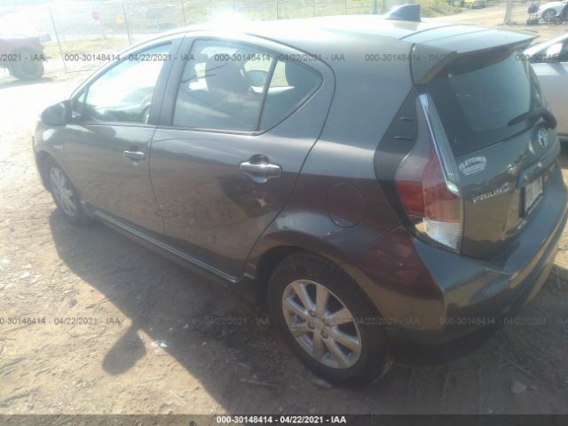 Photo 2 VIN: JTDKDTB33H1593705 - TOYOTA PRIUS C 