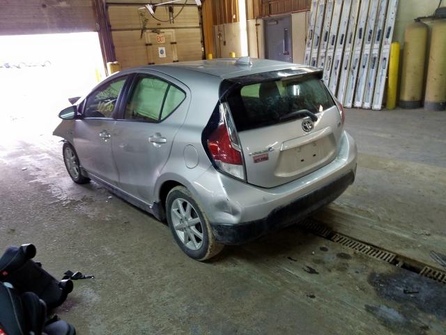 Photo 2 VIN: JTDKDTB33H1595423 - TOYOTA PRIUS C 