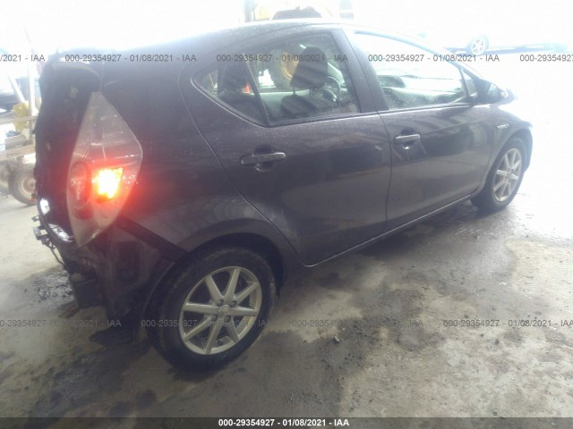 Photo 3 VIN: JTDKDTB34C1004850 - TOYOTA PRIUS C 