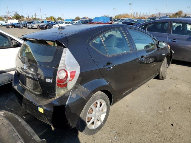 Photo 2 VIN: JTDKDTB34C1008834 - TOYOTA PRIUS 