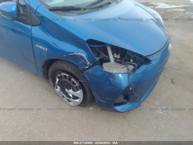 Photo 5 VIN: JTDKDTB34C1010633 - TOYOTA PRIUS C 