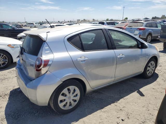 Photo 2 VIN: JTDKDTB34C1013466 - TOYOTA PRIUS C 