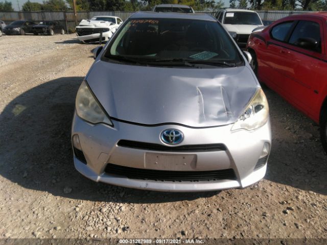 Photo 5 VIN: JTDKDTB34C1019008 - TOYOTA PRIUS C 