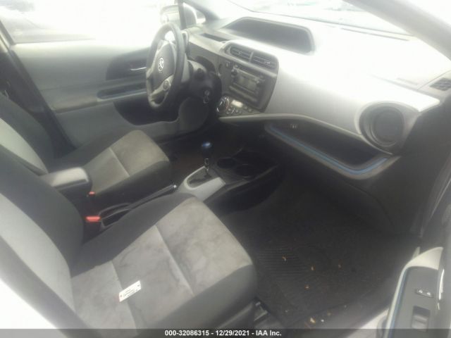 Photo 4 VIN: JTDKDTB34C1021714 - TOYOTA PRIUS C 