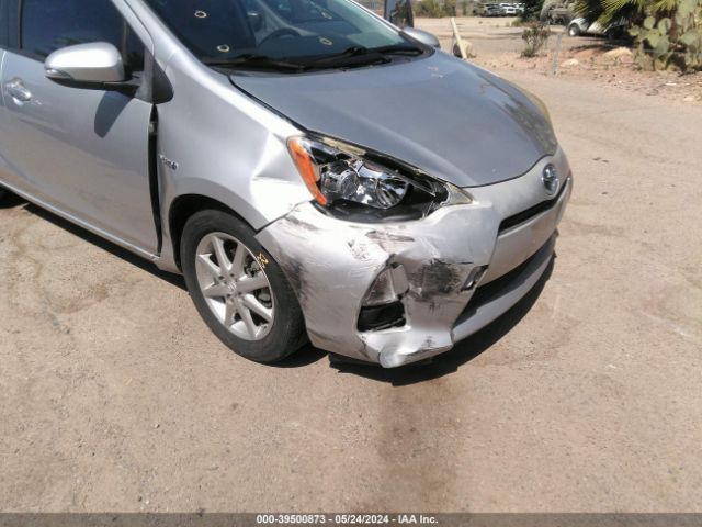 Photo 5 VIN: JTDKDTB34C1029408 - TOYOTA PRIUS C 