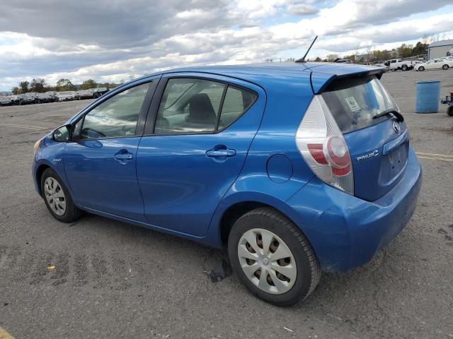 Photo 1 VIN: JTDKDTB34C1030218 - TOYOTA PRIUS C 