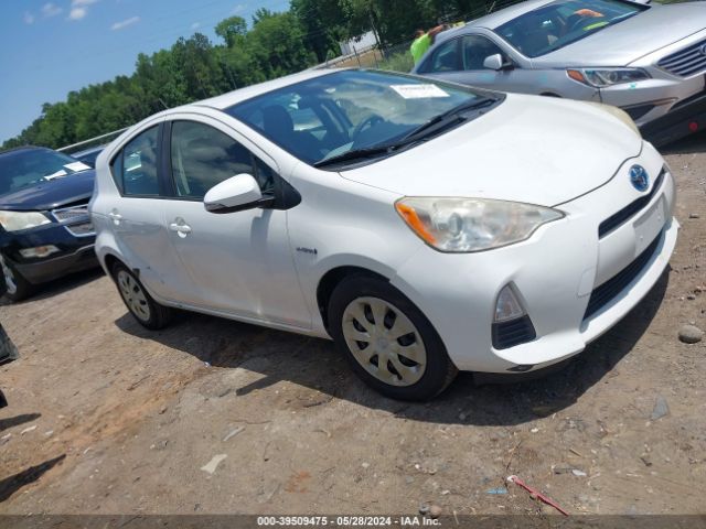 Photo 0 VIN: JTDKDTB34C1501929 - TOYOTA PRIUS C 