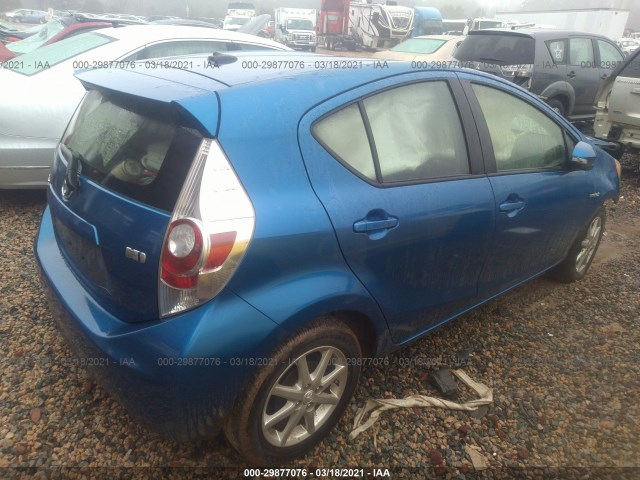 Photo 3 VIN: JTDKDTB34C1507021 - TOYOTA PRIUS C 