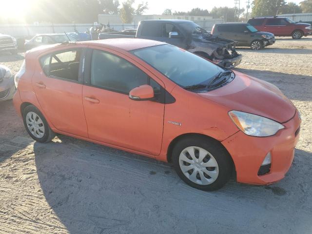 Photo 3 VIN: JTDKDTB34D1035596 - TOYOTA PRIUS C 