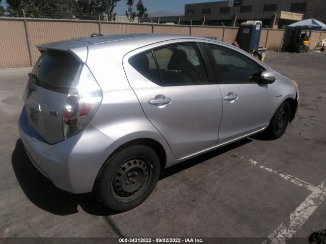 Photo 3 VIN: JTDKDTB34D1042791 - TOYOTA PRIUS C 