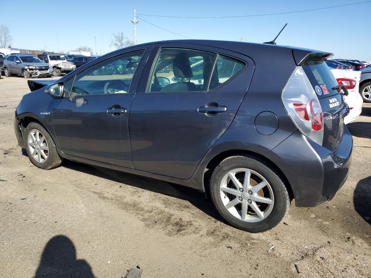 Photo 1 VIN: JTDKDTB34D1528517 - TOYOTA PRIUS 