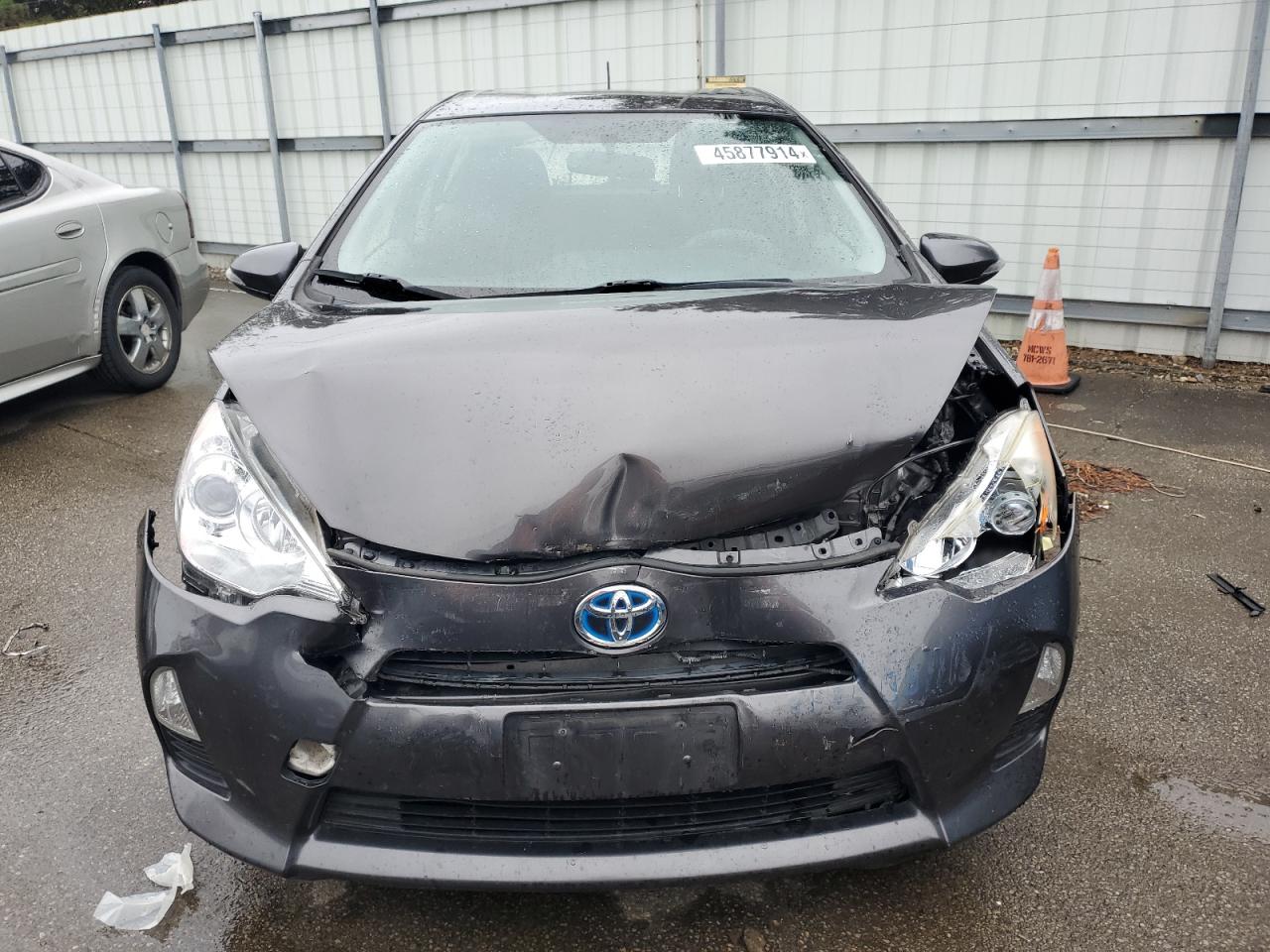 Photo 4 VIN: JTDKDTB34D1528517 - TOYOTA PRIUS 