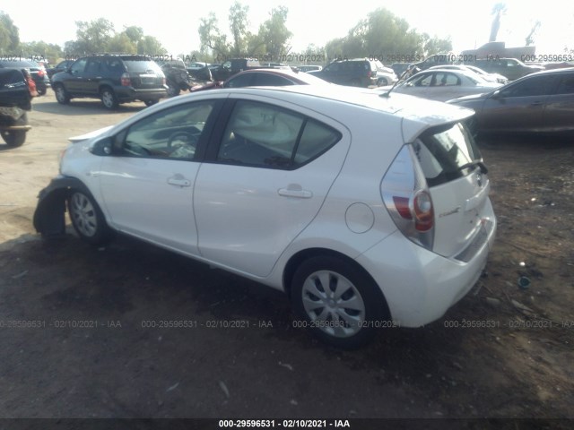 Photo 2 VIN: JTDKDTB34D1539551 - TOYOTA PRIUS C 