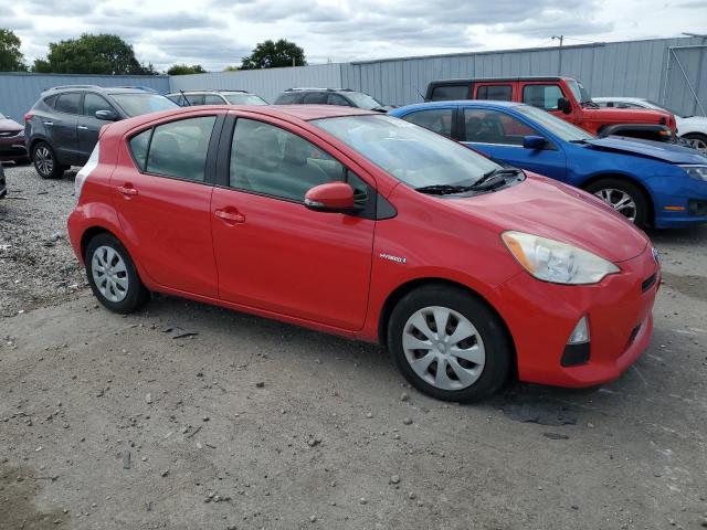 Photo 3 VIN: JTDKDTB34D1542370 - TOYOTA PRIUS C 