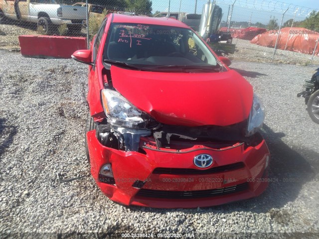 Photo 5 VIN: JTDKDTB34D1556608 - TOYOTA PRIUS C 