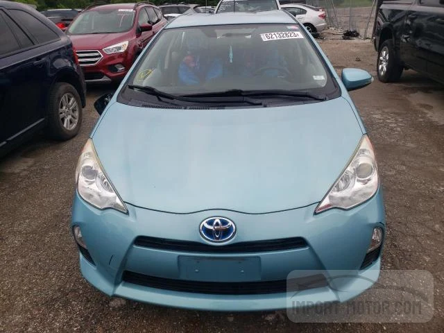 Photo 4 VIN: JTDKDTB34E1061195 - TOYOTA PRIUS C 