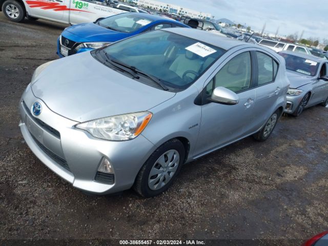 Photo 1 VIN: JTDKDTB34E1072200 - TOYOTA PRIUS C 