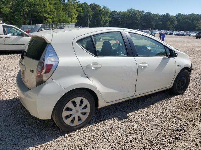 Photo 2 VIN: JTDKDTB34E1079700 - TOYOTA PRIUS C 