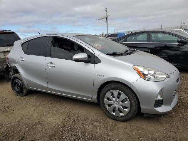 Photo 3 VIN: JTDKDTB34E1080524 - TOYOTA PRIUS C 