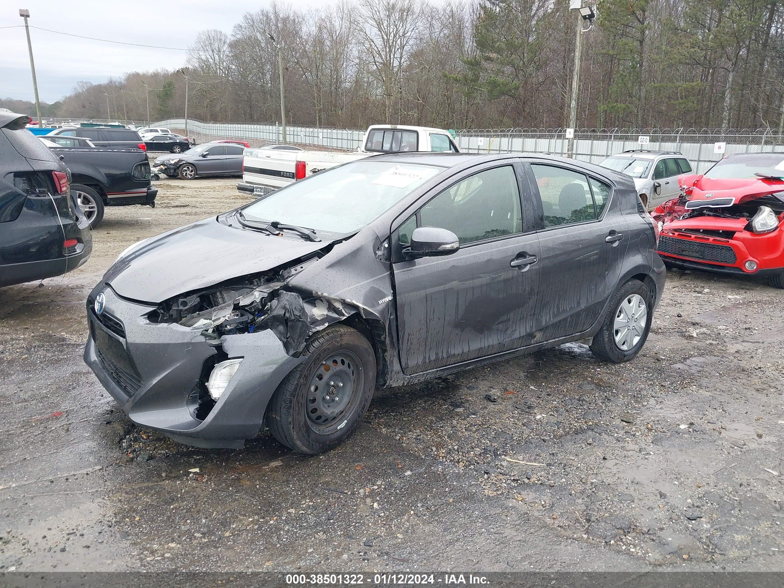 Photo 1 VIN: JTDKDTB34F1106055 - TOYOTA PRIUS C 