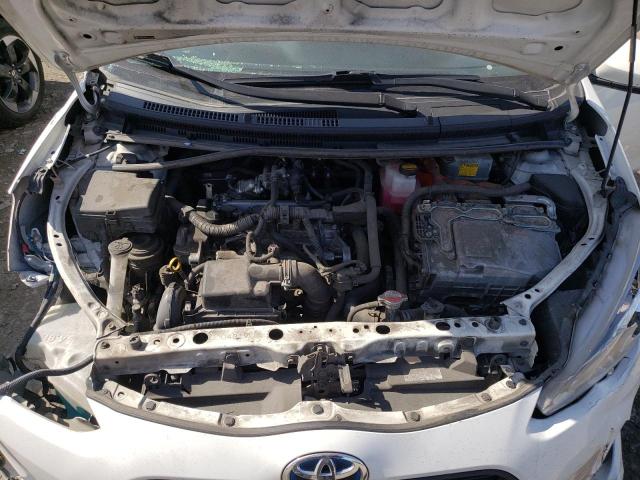 Photo 6 VIN: JTDKDTB34F1111935 - TOYOTA PRIUS C 