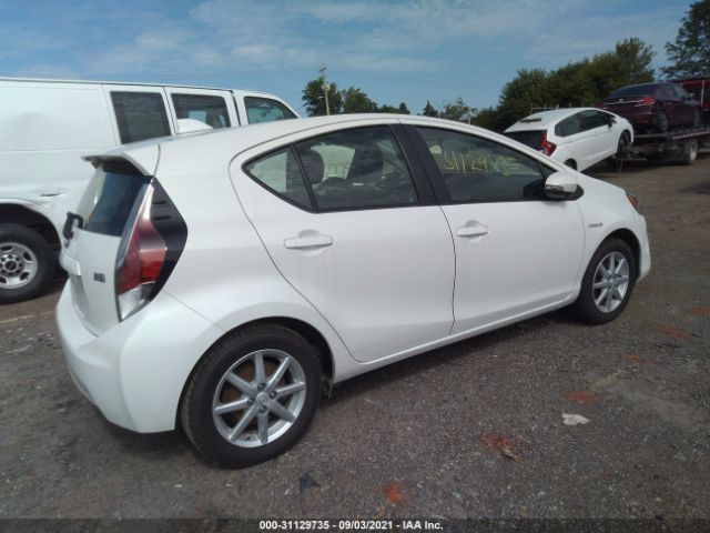 Photo 3 VIN: JTDKDTB34F1113653 - TOYOTA PRIUS C 