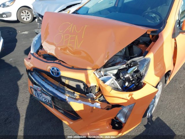 Photo 5 VIN: JTDKDTB34F1114141 - TOYOTA PRIUS C 