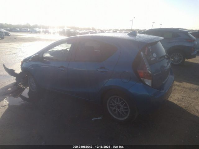 Photo 2 VIN: JTDKDTB34F1578448 - TOYOTA PRIUS C 