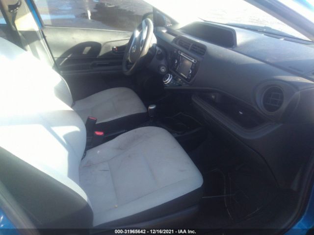 Photo 4 VIN: JTDKDTB34F1578448 - TOYOTA PRIUS C 