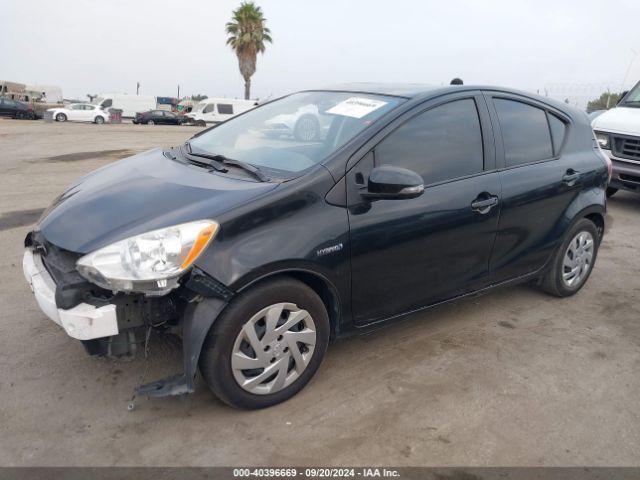 Photo 1 VIN: JTDKDTB34F1579678 - TOYOTA PRIUS C 