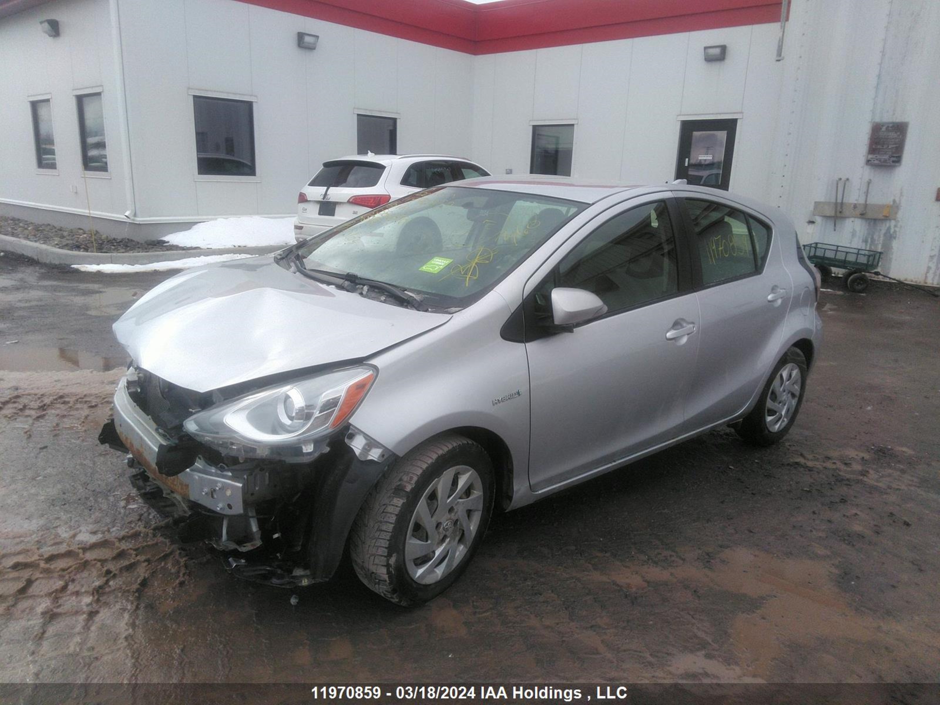 Photo 1 VIN: JTDKDTB34F1586890 - TOYOTA PRIUS C 