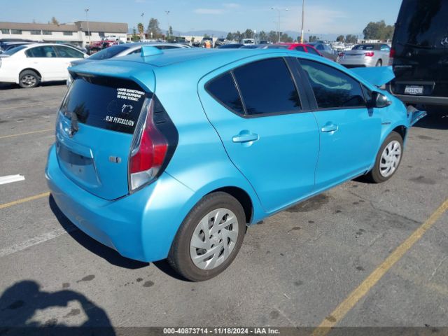 Photo 3 VIN: JTDKDTB34G1123228 - TOYOTA PRIUS C 