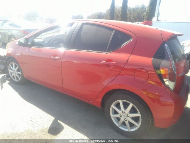 Photo 2 VIN: JTDKDTB34G1137937 - TOYOTA PRIUS C 