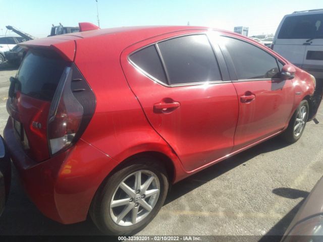 Photo 3 VIN: JTDKDTB34G1137937 - TOYOTA PRIUS C 