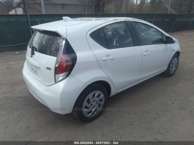 Photo 3 VIN: JTDKDTB34G1590200 - TOYOTA PRIUS C 