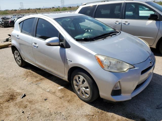 Photo 3 VIN: JTDKDTB35C1011127 - TOYOTA PRIUS C 