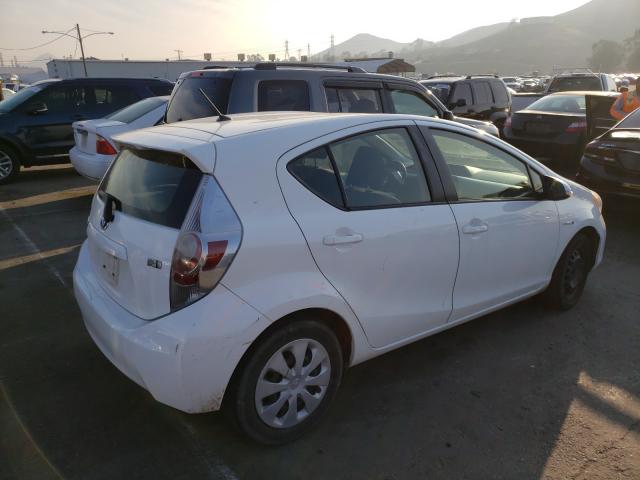 Photo 3 VIN: JTDKDTB35C1022628 - TOYOTA PRIUS C 