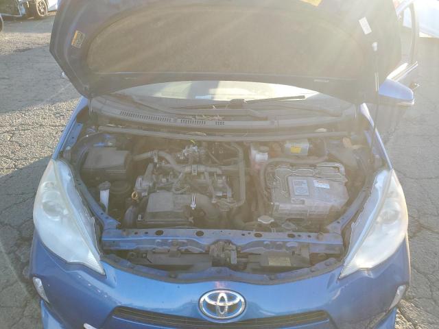 Photo 10 VIN: JTDKDTB35C1030521 - TOYOTA PRIUS C 