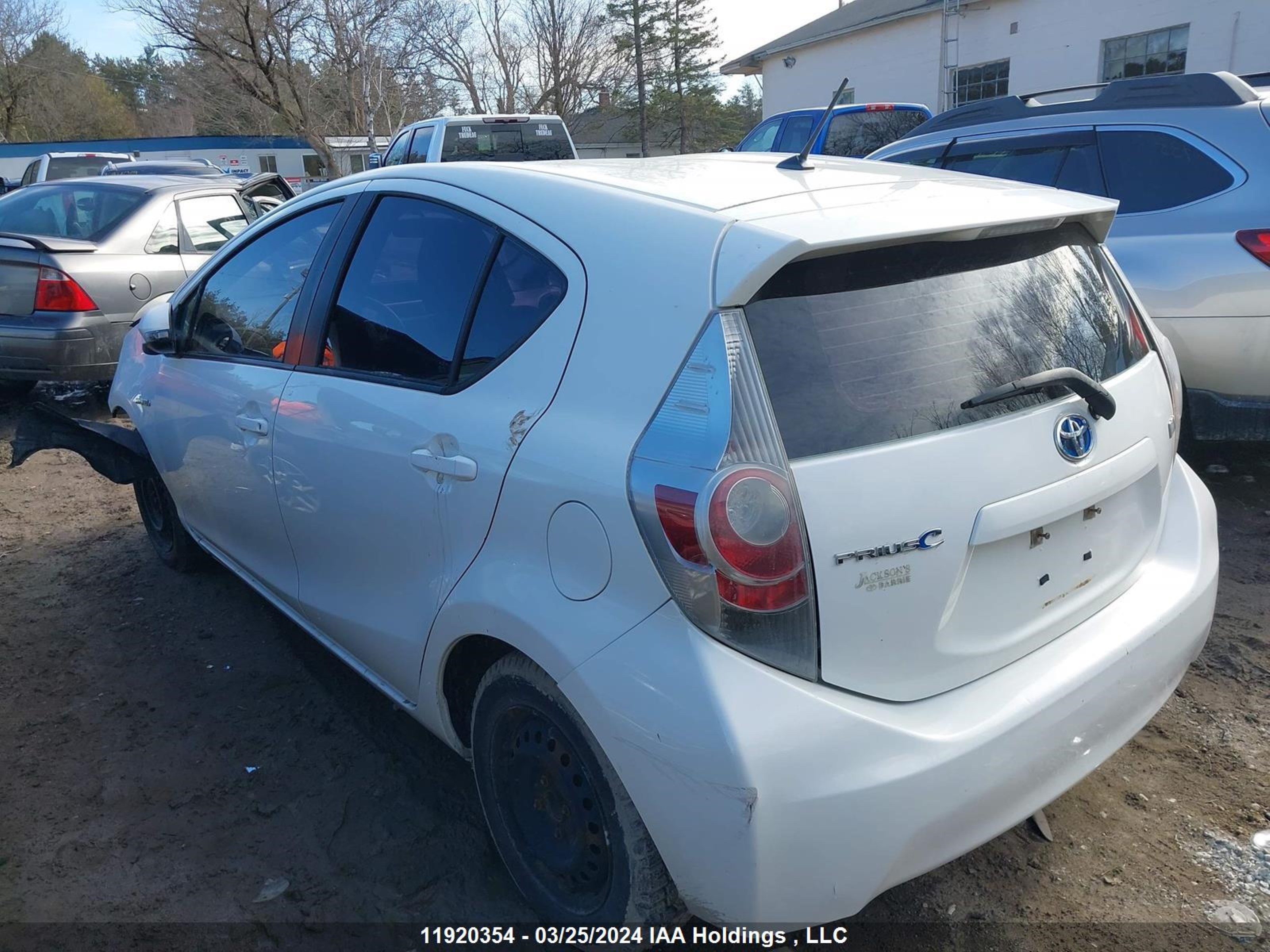 Photo 2 VIN: JTDKDTB35C1500269 - TOYOTA PRIUS 